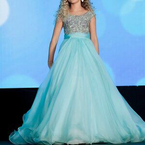 Sherri Hill Couture Pageant Gown